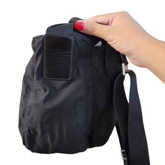 Prada Nylon Black Messenger Bag Crossbody Bag - Picture 6 of 16